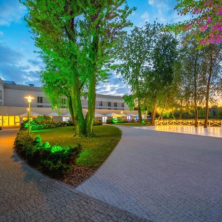 Green Garden Hotel Raszyn Exterior foto